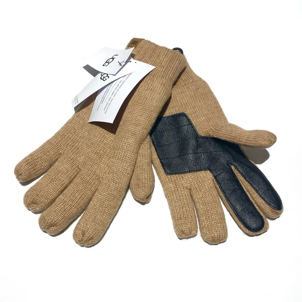 UGG Camel Knit Wool Blend Gloves NWT